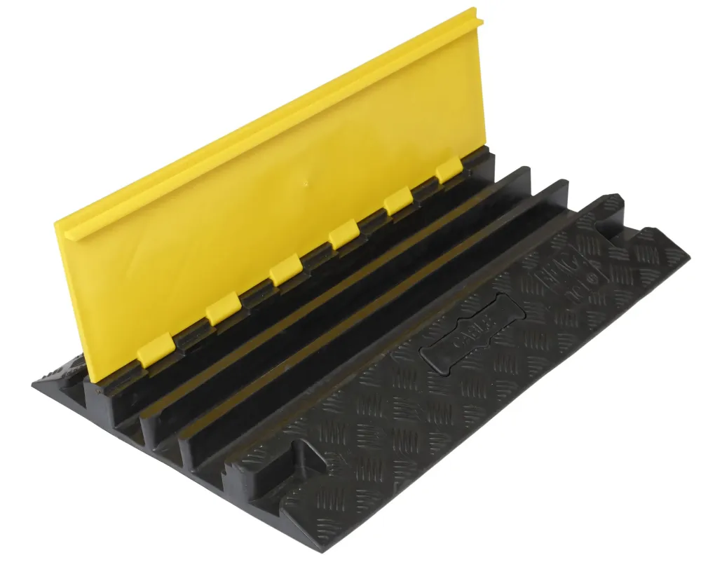 Kabel-Überfahrschutz mit 3 Kanälen mit Verbindungszapfen